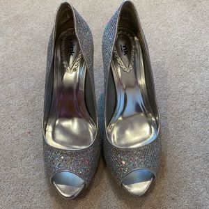 Iridescent open toe shoes